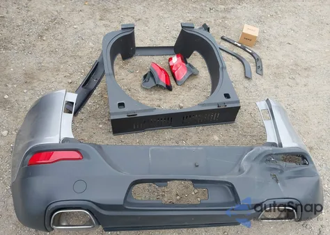 2015 Jeep Cherokee Latitude z USA, uszkodzony, nr VIN 1C4PJMCS8FW627230